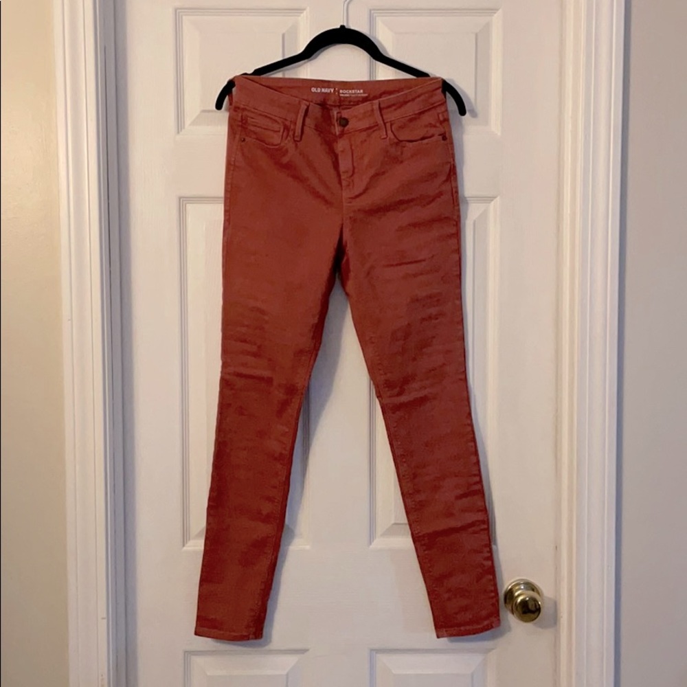 ✨PRICE DROP✨ Old Navy Rockstar Skinny Jeans